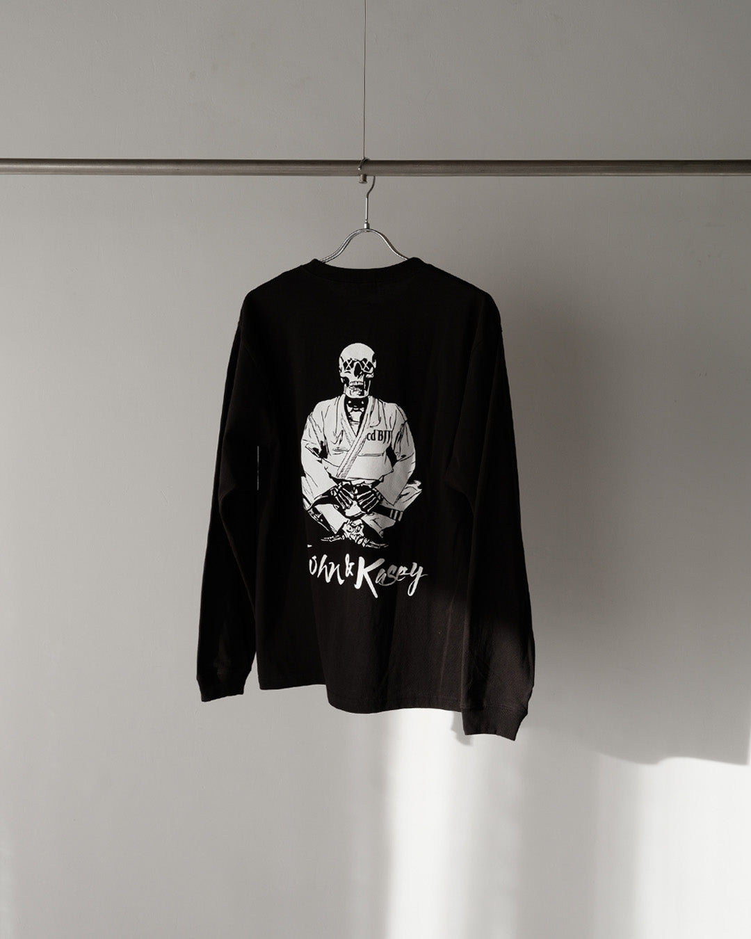 【JH+CARPE DIEM】JOHN&KASEY SKULL GUY L/S T-SHIRTS