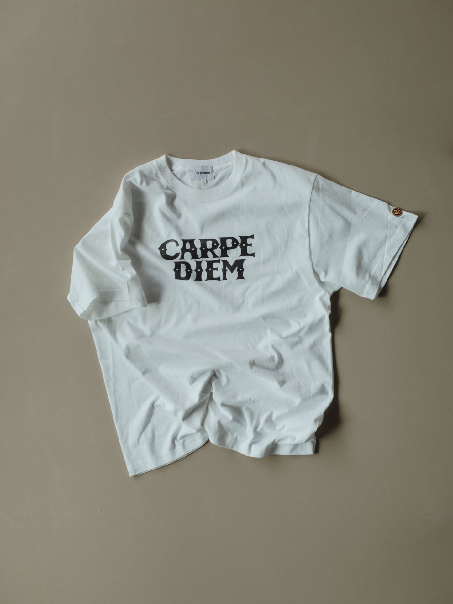 CARPE DIEM T-shirt - White【Premium】