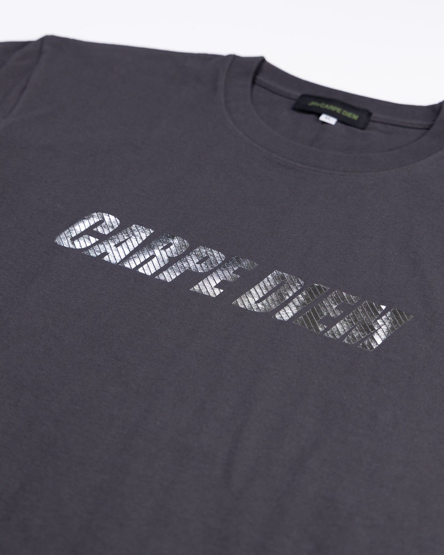 【JH+CARPE DIEM】FOIL PRINT T-SHIRTS