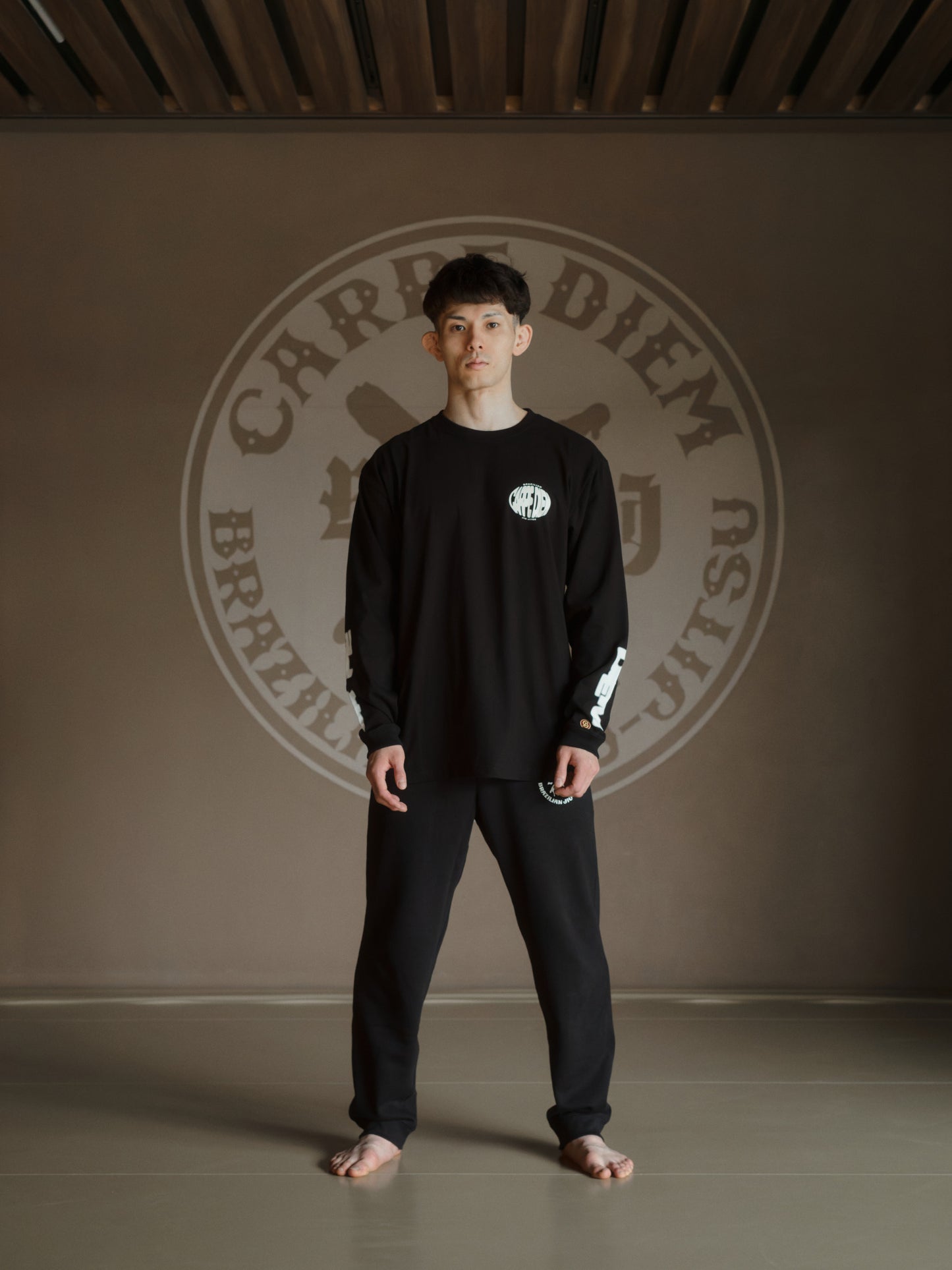 CARPE DIEM Oval Logo L/S T-shirt - Black【Premium】