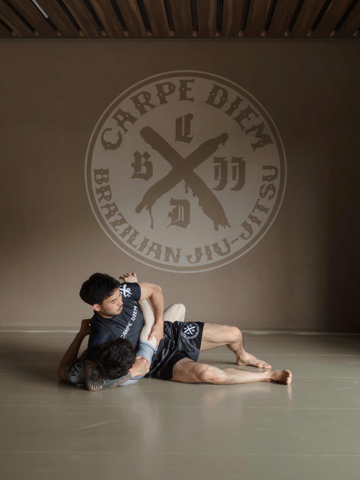 Short Sleeve Rash Guard - Black