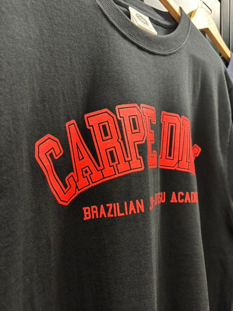 CLASSIC COLLEGE TEE