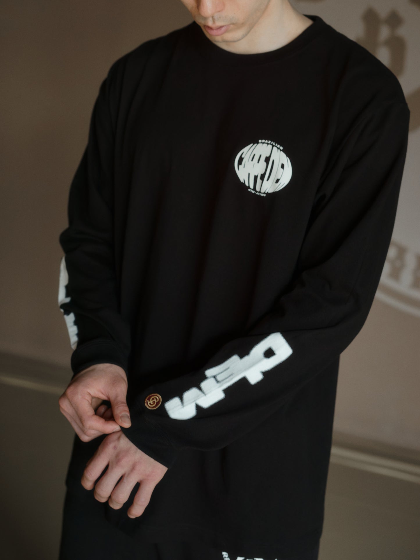 CARPE DIEM Oval Logo L/S T-shirt - Black【Premium】