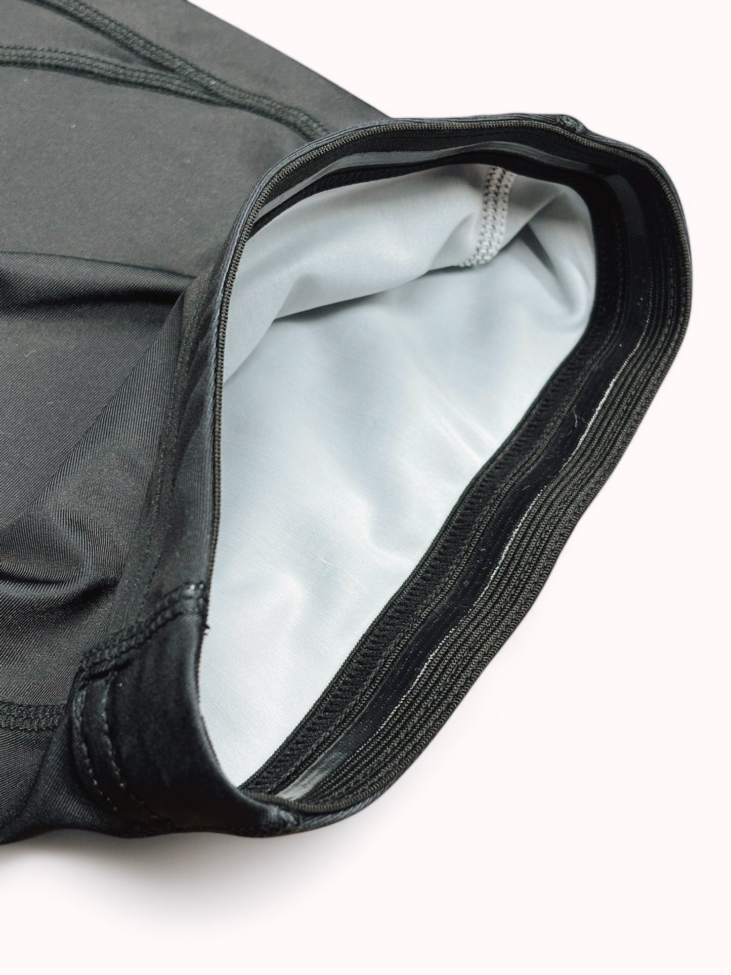CARPE DIEM Fight Half Spats - Black