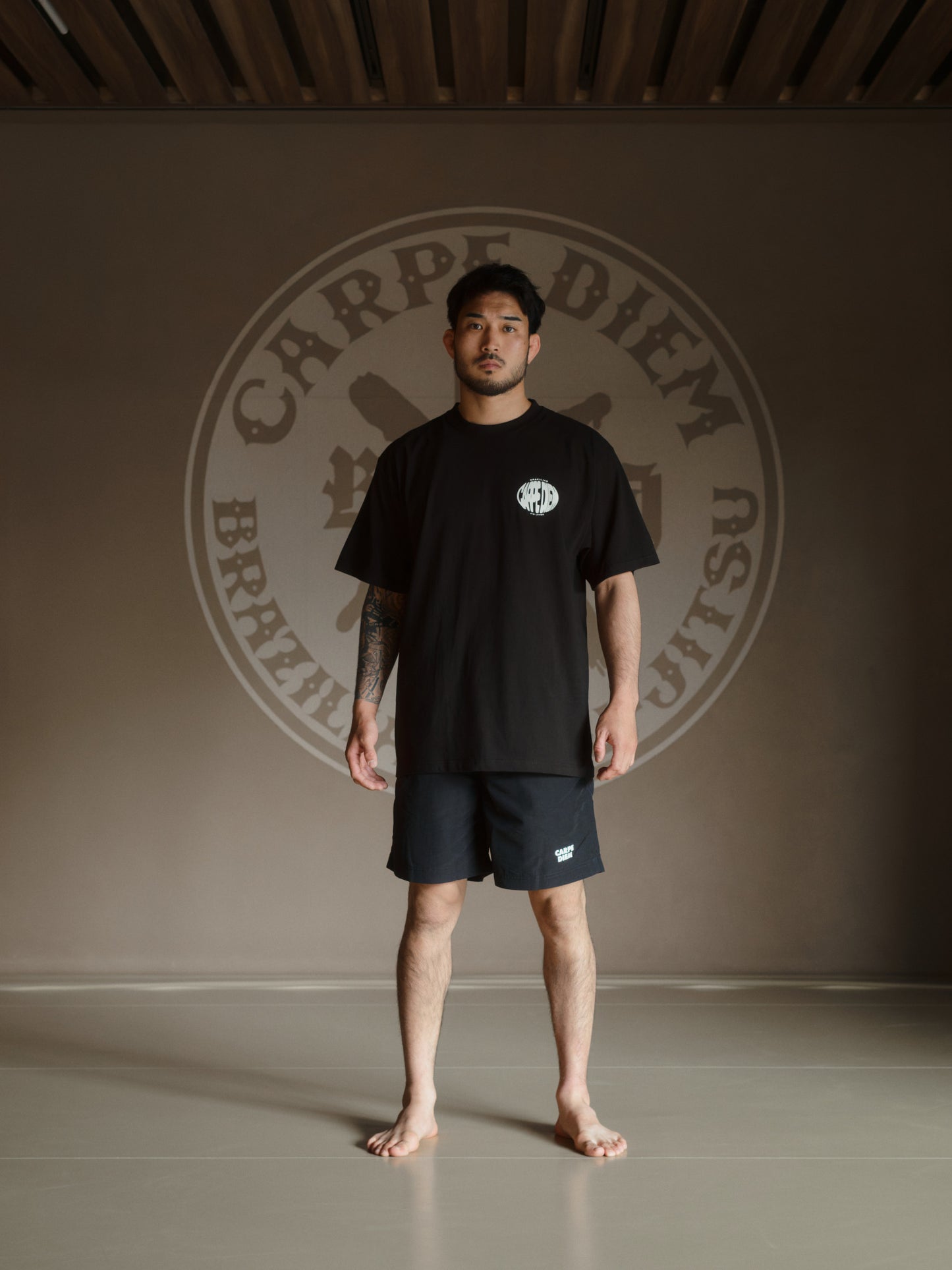 CARPE DIEM Oval Logo T-shirt - Black【Premium】