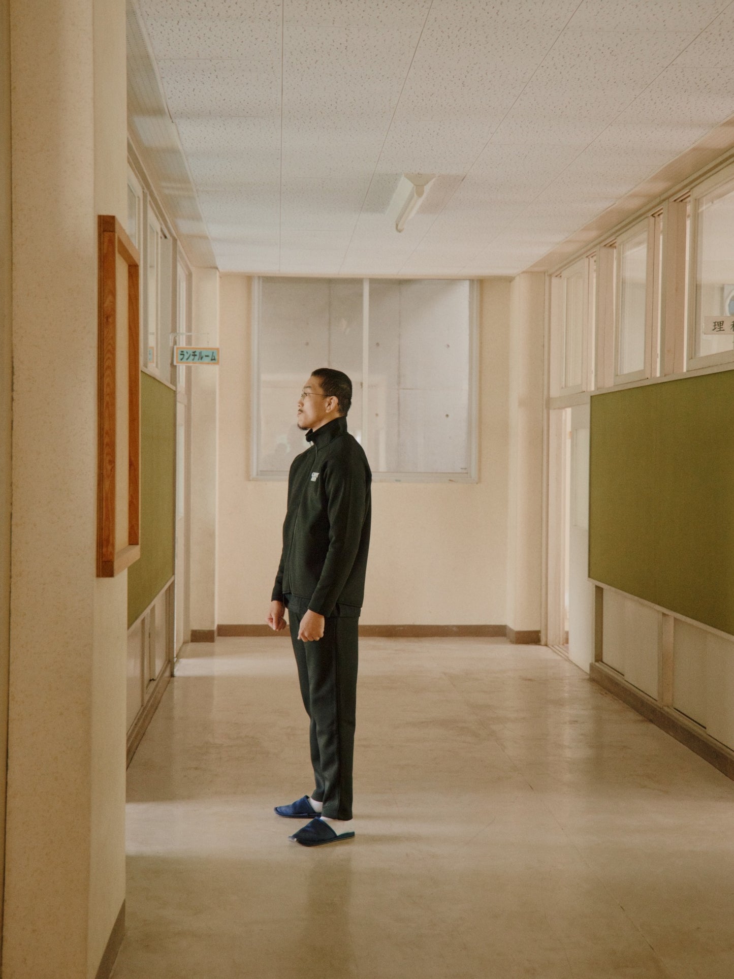 CARPE DIEM EMBROIDERY FULL-ZIP - Black