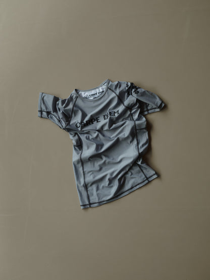 Short Sleeve Rash Guard - Gray