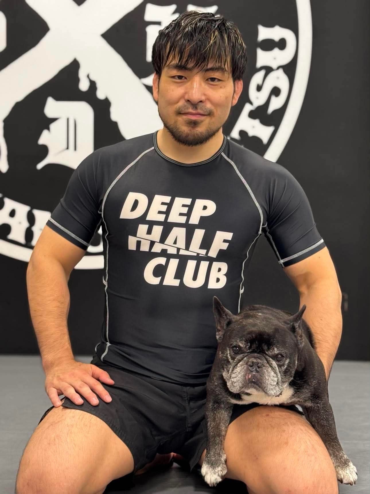 RASH ショートスリーブ シーガル ブラック 2026年6月12日12:00販売開始】DEEP HALF CULB Rash Guard - Black