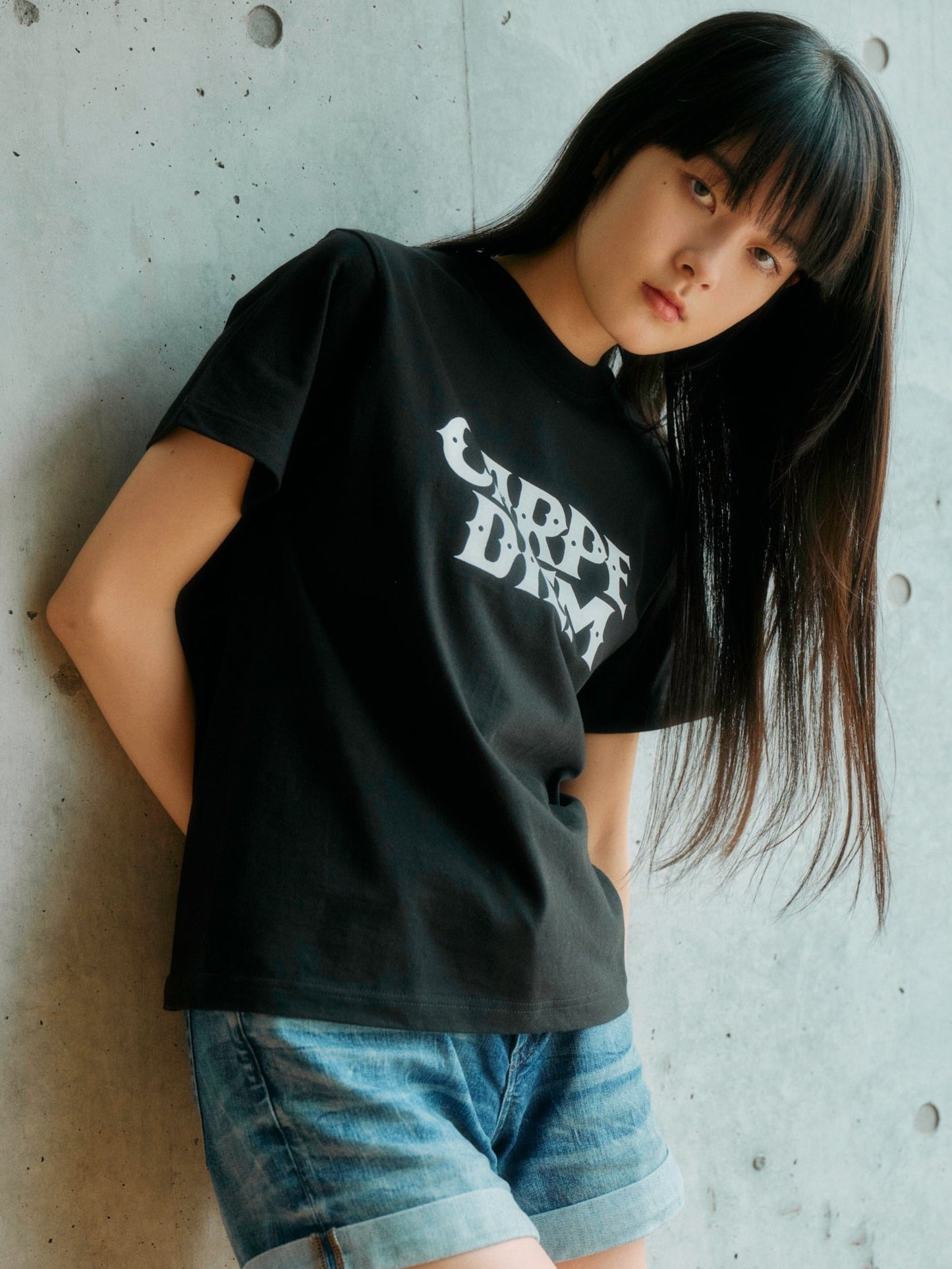 CARPE DIEM T-shirt - Black【Premium】