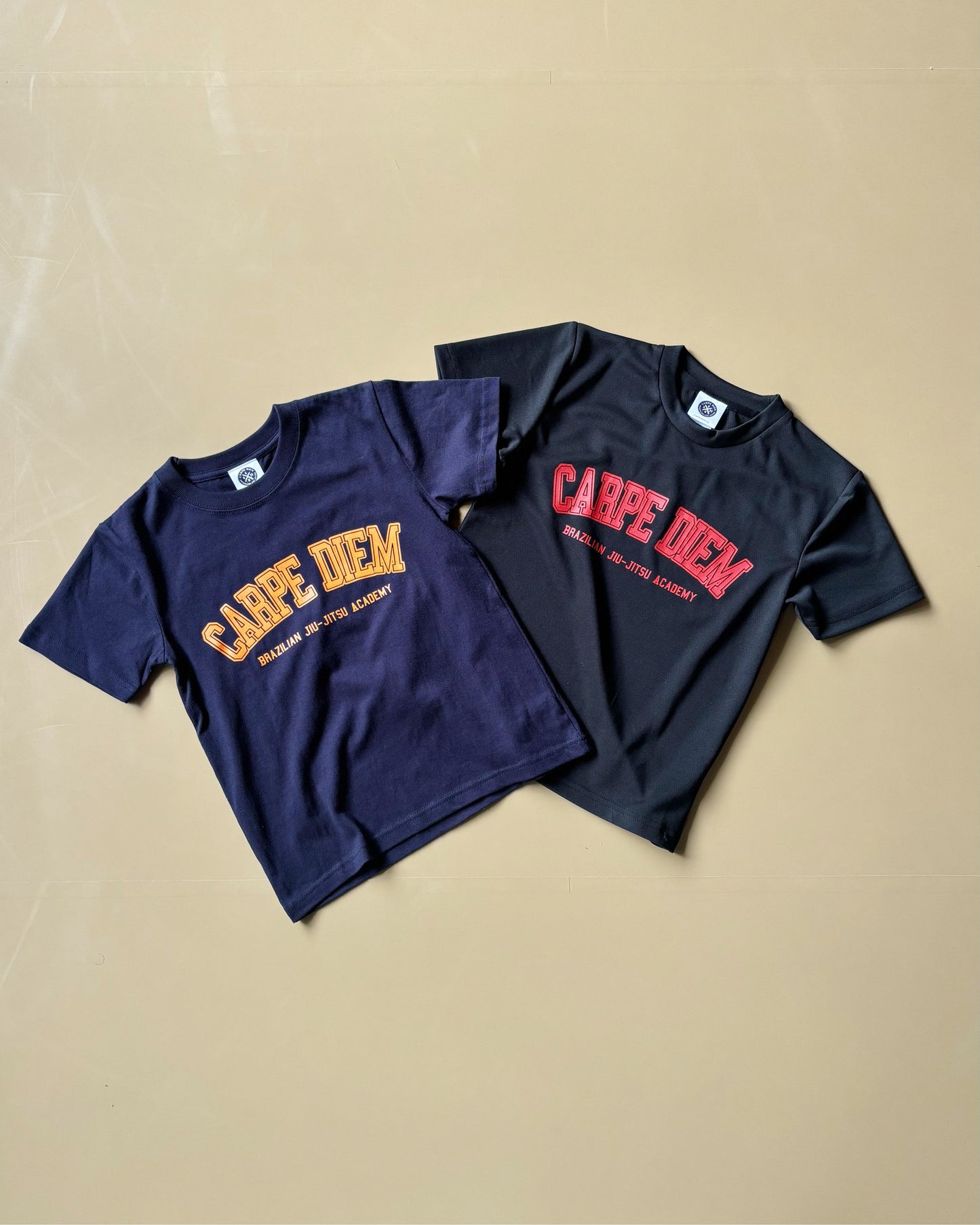 【KIDS】CLASSIC COLLEGE TEE - Navy