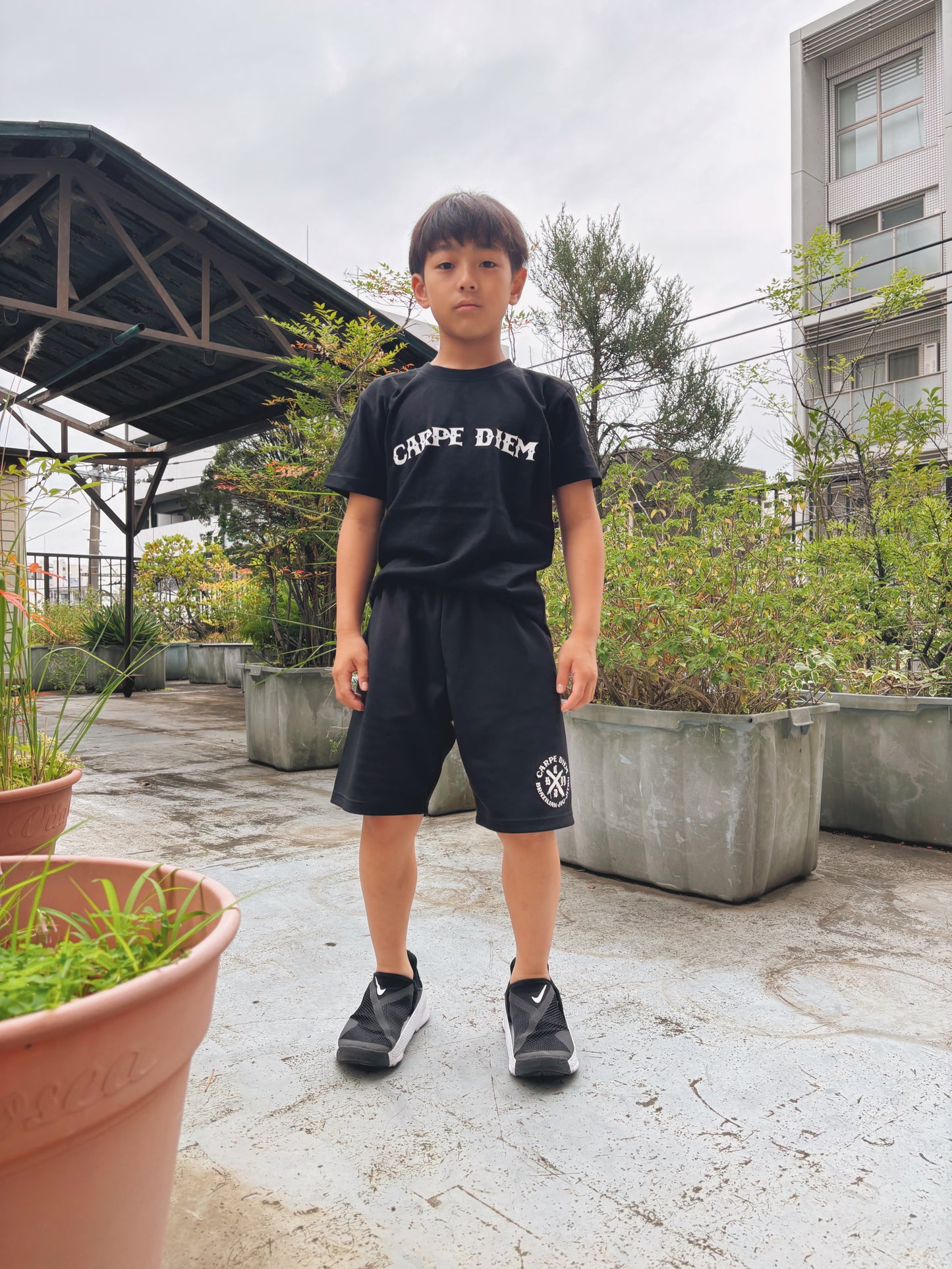 [KIDS] Logo Sweatshorts - Black [CD Standard]