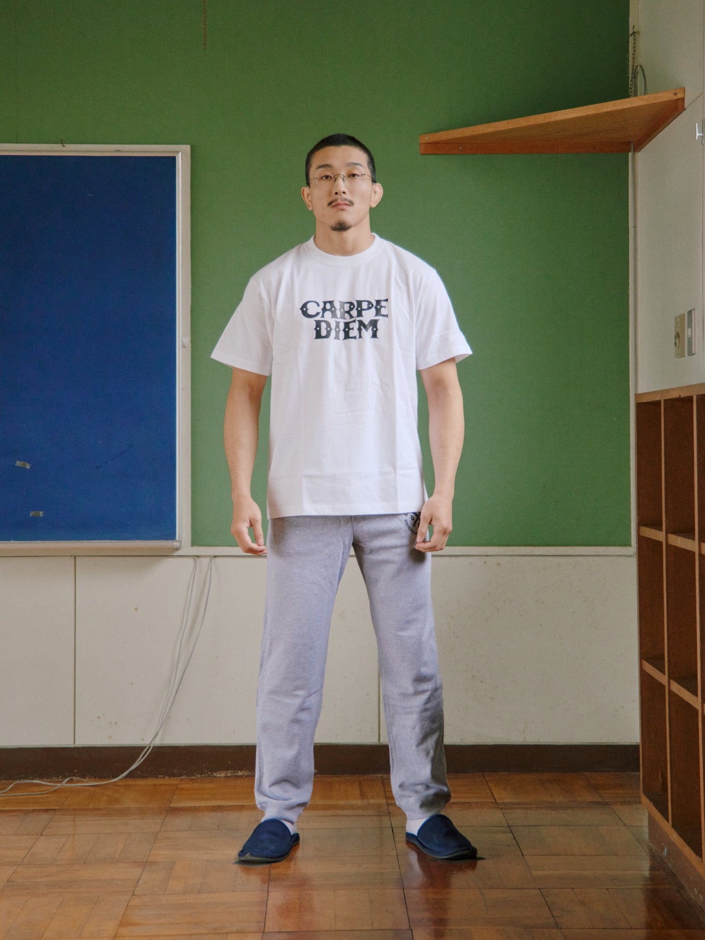 CARPE DIEM T-shirt - White【Premium】