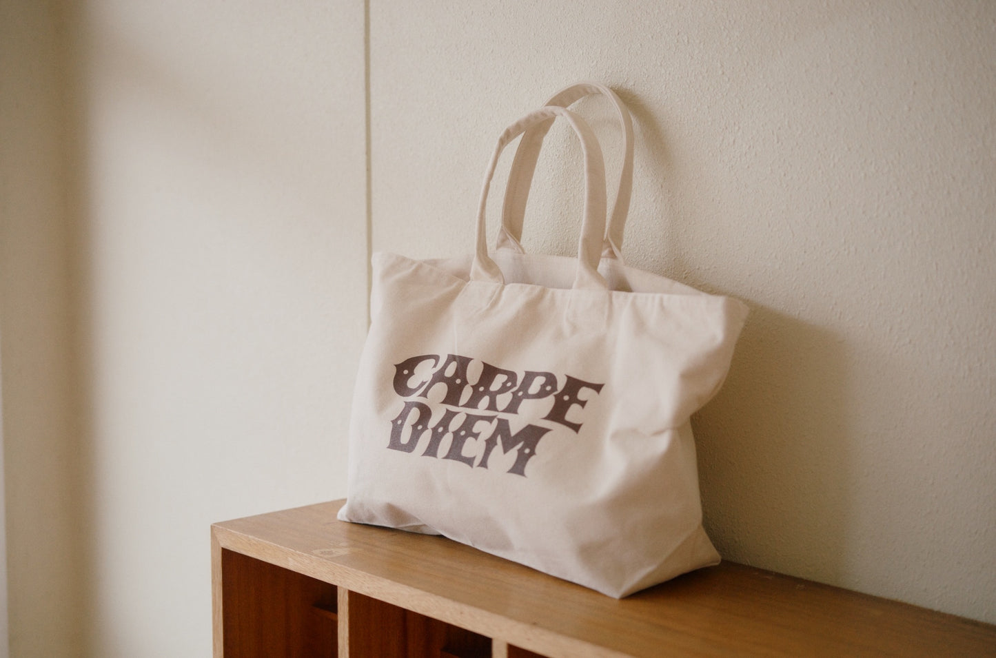 CARPE DIEM LOGO TOTE