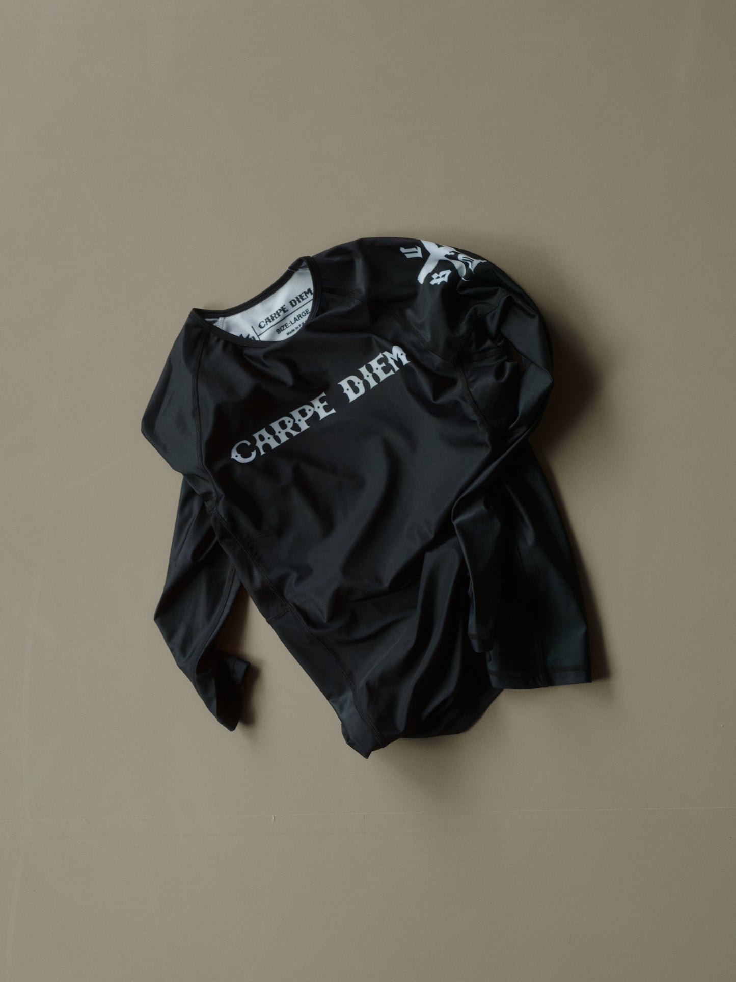 Long Sleeve Rash Guard - Black
